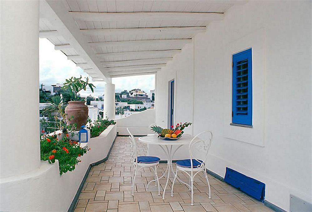 Hotel La Terrazza Панарея Екстер'єр фото