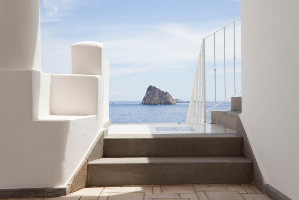 Hotel La Terrazza Панарея Екстер'єр фото