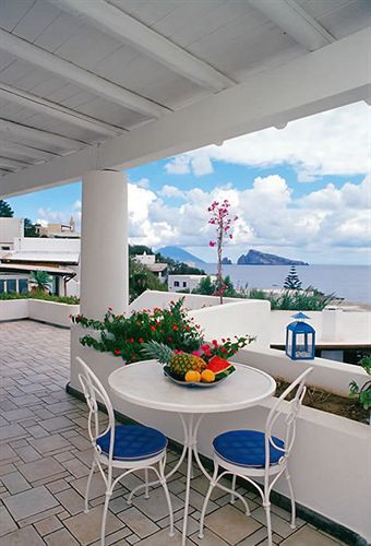 Hotel La Terrazza Панарея Екстер'єр фото